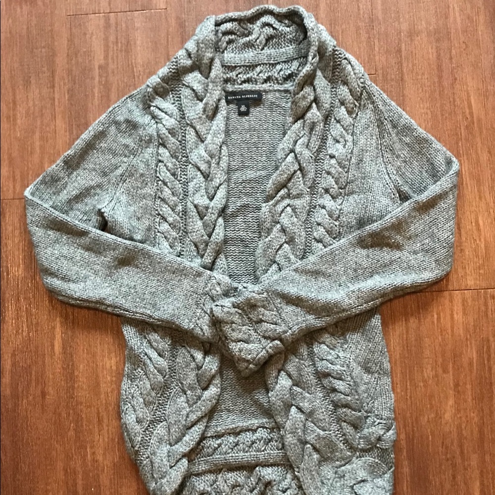 Cardigan: Banana Republic
